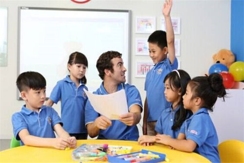 頗普少兒英語加盟咨詢指南 電話與教學服務解析