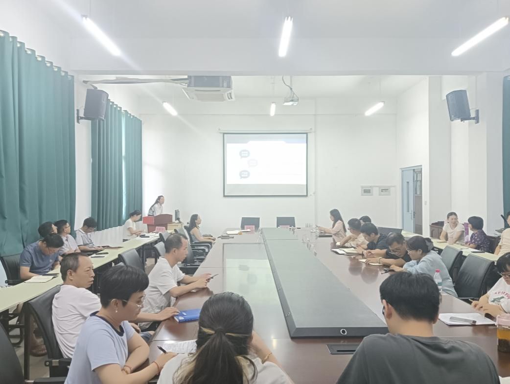 圖書館走進機電學院 深化教學服務，助力科研創新——“尚唯產品樣本”數據庫宣傳推廣活動紀實